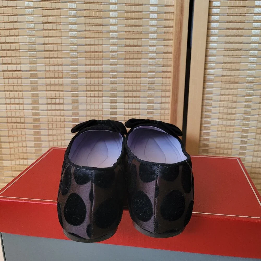 JOHNSON AND MURPHY Black Satin Smoking Ballet Flats - Picture 4 of 6